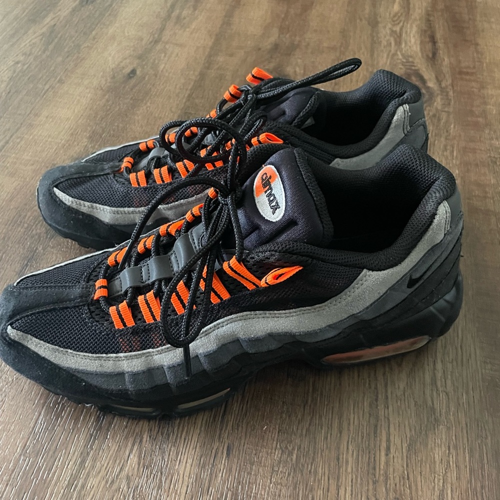 Nike Air Max 95, Black / Black-Anthracite-Medium Grey, Size 10